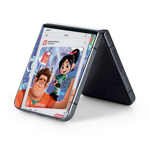 Disney Wreck-it Ralph and Vanellope Instagram Pose Galaxy Z Flip5 5G Skin